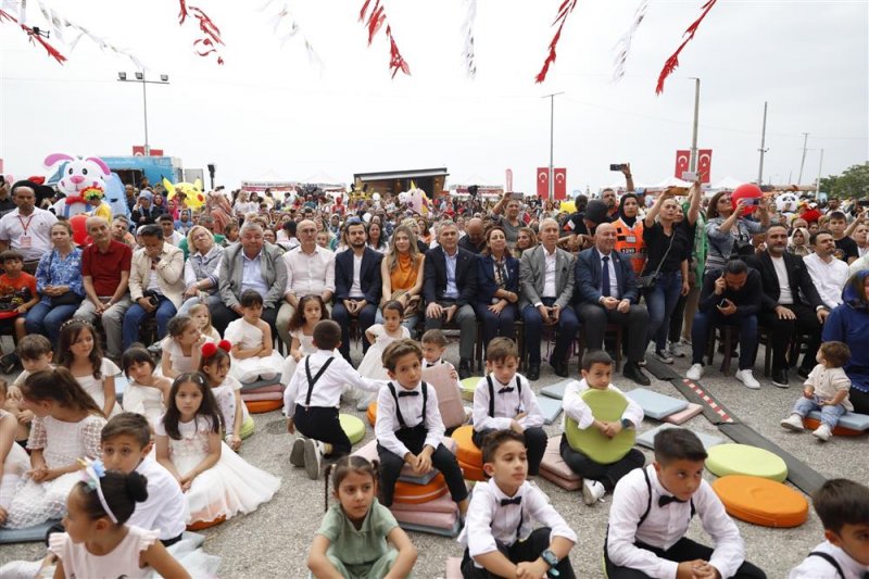 6. alanya uluslararası çocuk festivali başladı - başkan özçelik: çocuklar, memleketimizin teminatıdır