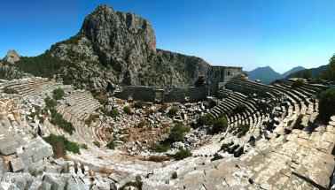 Termessos Antik Kenti'nde yürüyüş yapan mermer ustası hayatını kaybetti