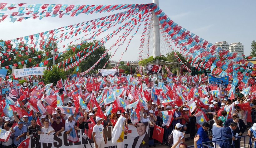 Meral Akşener Antalya'yı İYİ salladı