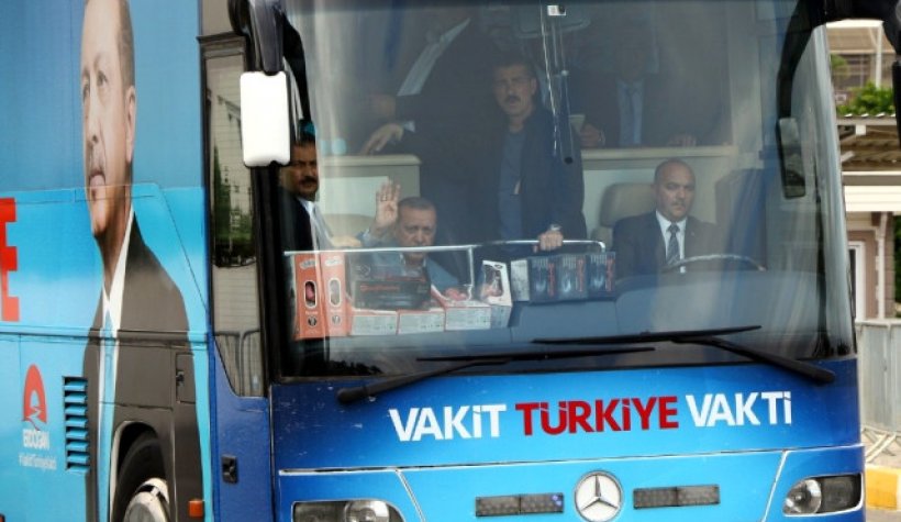 Cumhurbaşkanı Erdoğan Antalya'ya Rabia ile girdi