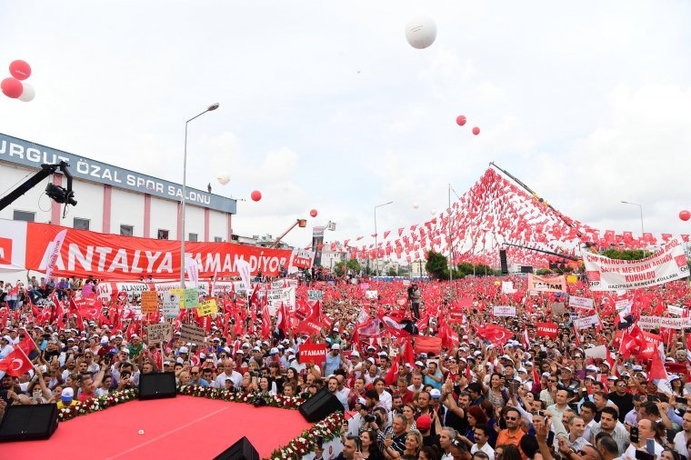 CHP'nin Antalya'da 'İnce Dirilişi'