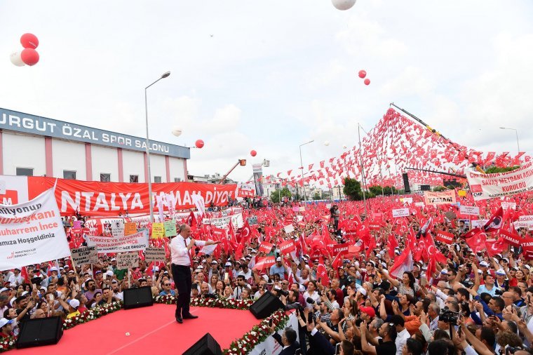 CHP'nin Antalya'da 'İnce Dirilişi'