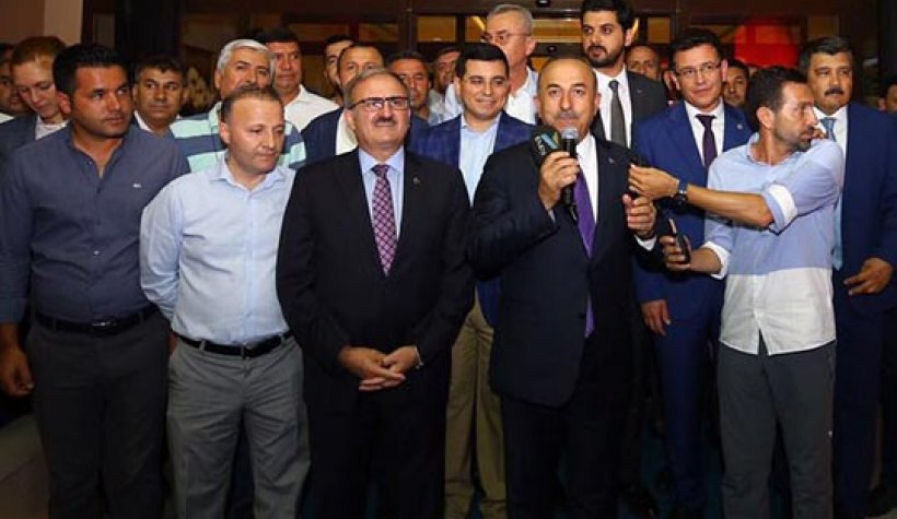 Antalya, Mevlüt Çavuşoğlu’nu coşkuyla karşıladı