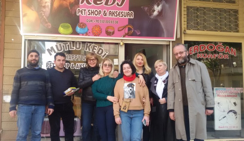 Rus hayvanseverler Petshop açtı
