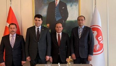 Bağımsız aday Çakır, Demokrat Parti ile yoluna devam ediyor