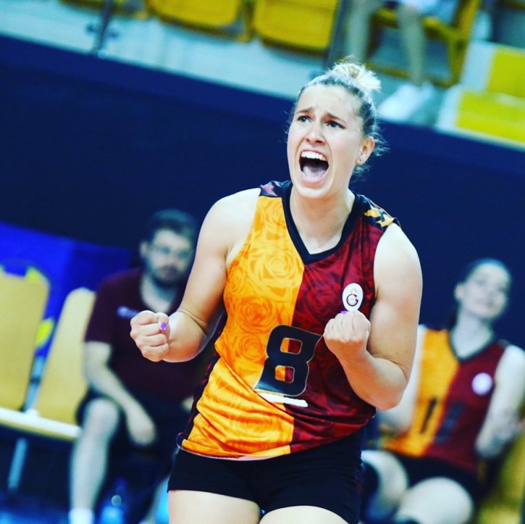 Alanya'dan Amerika'ya uzanan voleybol hayali