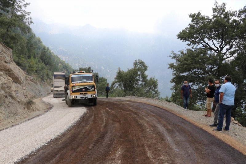 Yayla Yolu Asfaltlaniyor