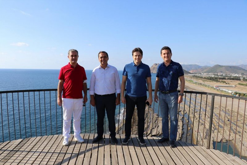 Baskanlar Gazi̇pasa'da Bulustu