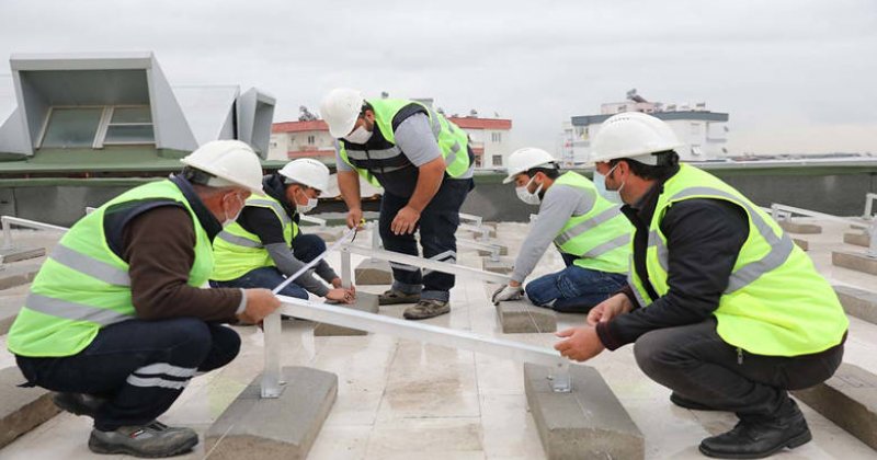 Antalya Büyükşehir Belediyesi Çatısına Ges Kurulumu Başladı