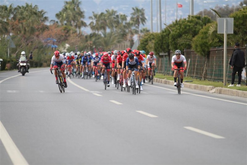 Grand prıx medıterranean yol bisiklet yarışları yapıldı