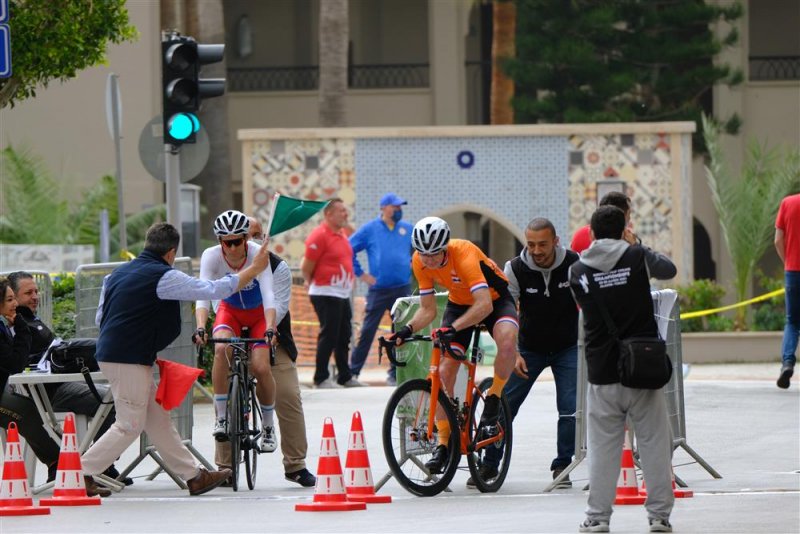 İşitme engelliler avrupa yol bisikleti şampiyonası  eliminatör yarışı ile başladı