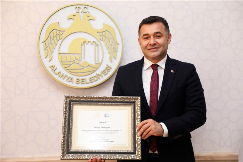 Alanya belediyesi’ne büyük ödül başkan yücel’in erişilebilir yerel yönetim hizmetleri taçlandırıldı