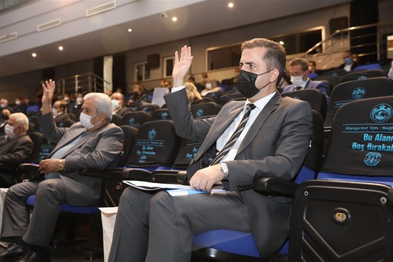 Alanya belediyesi’nin 2020 yılı faaliyet raporu oy çokluğu ile meclisten geçti