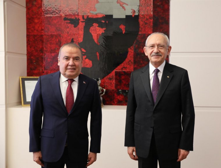CHP Antalya İl Başkanı Nusret Bayar görevden alındı