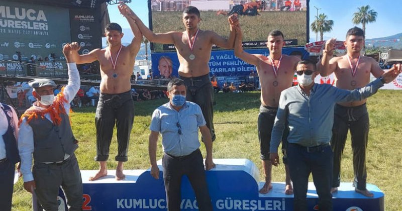 Kumluca Güreşlerine Asat Spor Kulübü Damga Vurdu