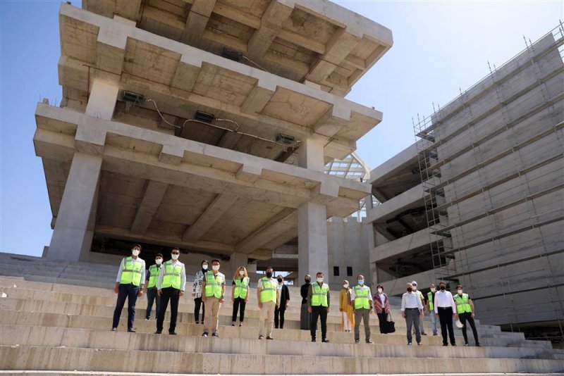 Yeni belediye hizmet binası inşaatında çalışmalar hızlandı başkan yücel:  “kaba inşaatı tamamlandı, sona doğru yaklaşıyoruz”