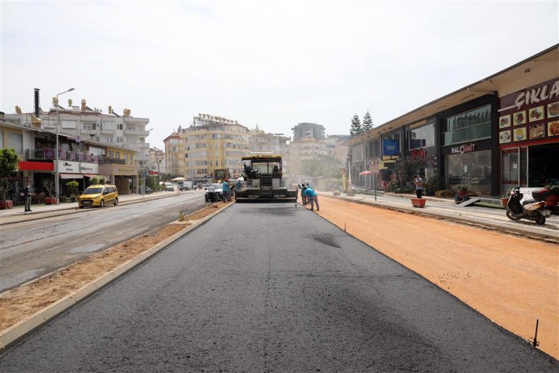 Yeni prestij caddesi'nde asfalt çalışmasına başlandı