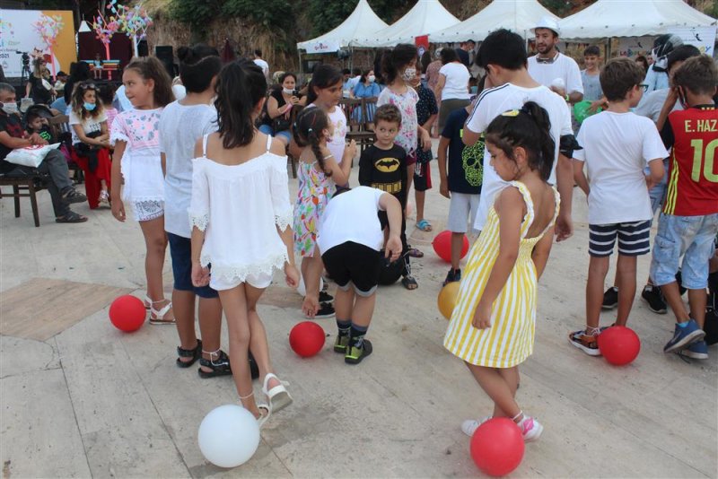 3. alanya uluslararası çocuk festivali eğlenceli programlarla devam ediyor
