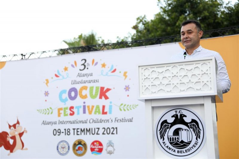9 gün boyunca açık kalacak 3. alanya uluslararası çocuk festivali başladı