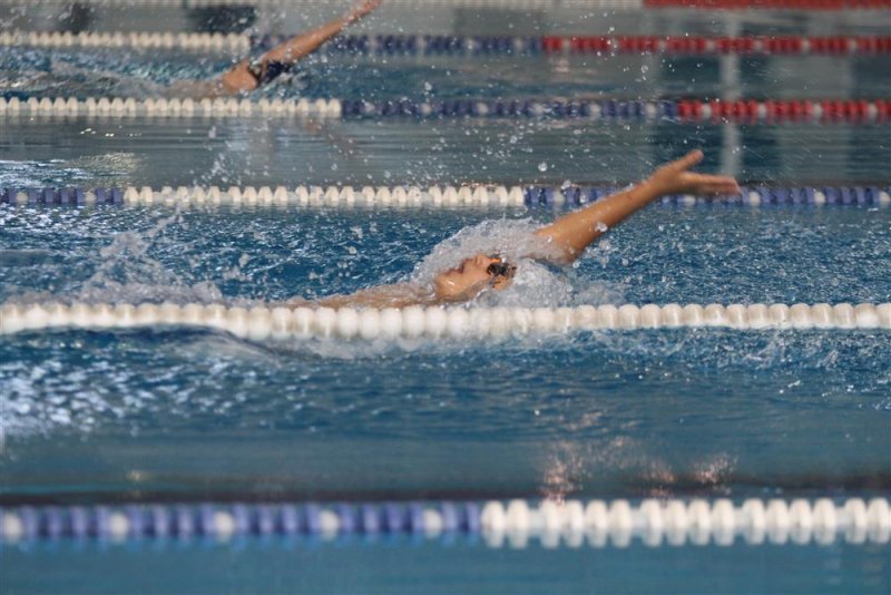 11-12 yaş il içi 3. vize yüzme yarışları yapıldı