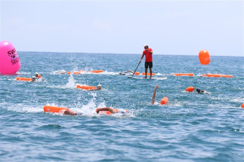 Dünyanın en büyük açıksu yüzme yarışları serisi oceanman ikinci kez alanya’da