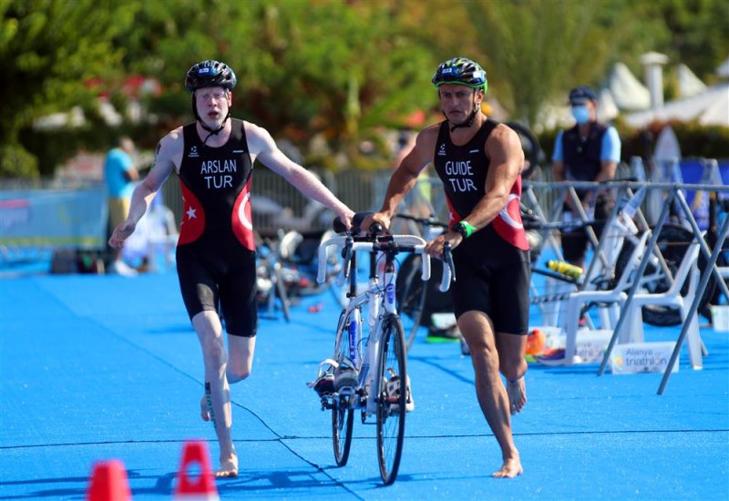 Paratrıathlon dünya kupası yarışları gerçekleşti