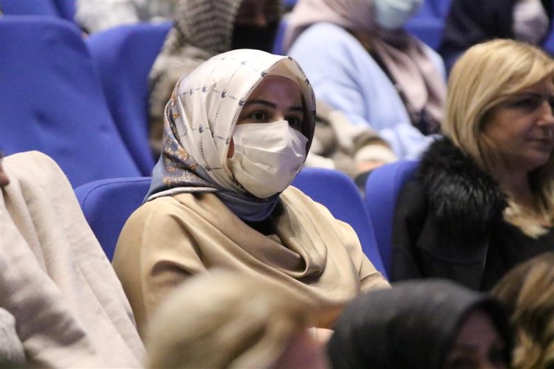 Alanya belediyesi 1 yılda 600 kadının yaralarına merhem oldu
