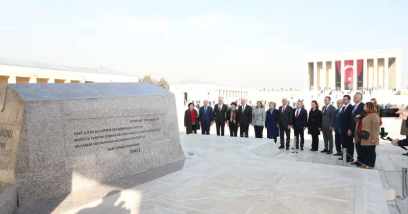 Başkan Muhittin Böcek Ata’nın Huzurunda