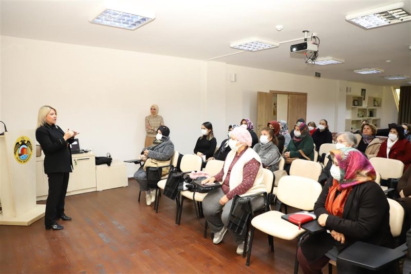 Aile sohbetleri ve sağlıklı beslenme seminerleri başladı