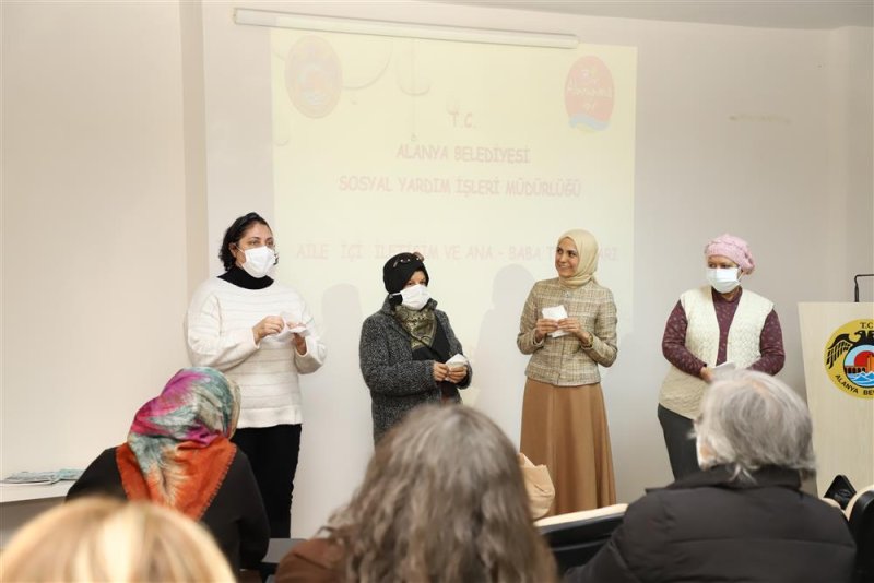 Aile sohbetleri ve sağlıklı beslenme seminerleri başladı