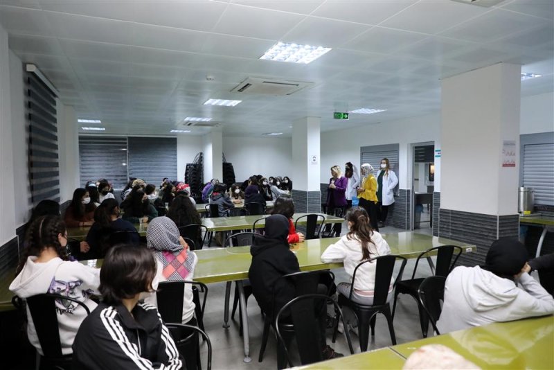 Alanya belediyesi’nden öğrencilere diyetisyen ve psikolog desteği