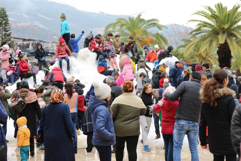 Alanya kar şenliği başlıyor