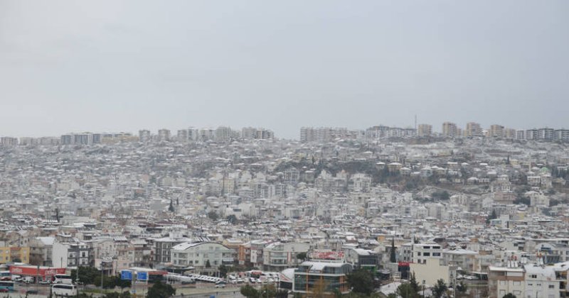 Antalya’da Yıllar Sonra Kar Sevinci