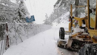 Antalya’da Yoğun Kar Mücadelesi