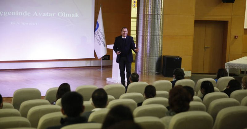 Büyükşehir’den Personele Etkili Iletişim Semineri