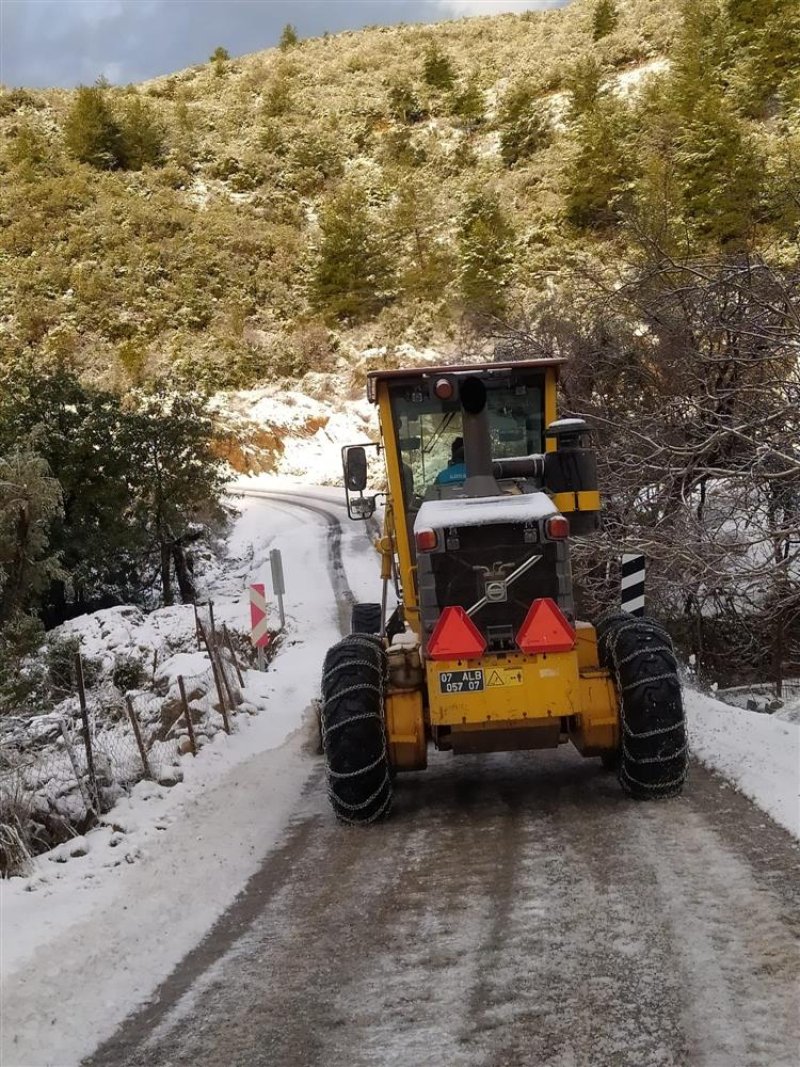 Güzelbağ’da alanya belediyesi’nden hummalı çalışma