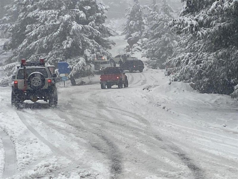 Kardan mahsur kalan vatandaşların imdadına alanya belediyesi yetişti