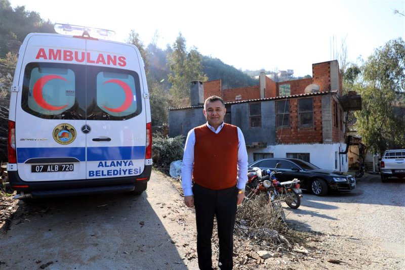 Alanya belediyesi’nin evde sağlık hizmetleri sürüyor