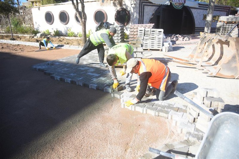 Parke yollar konaklı mahallesi’ne değer kazandırmaya devam ediyor