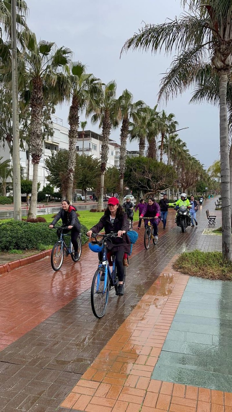 Alanya’da pedallar dünya kadınlar günü için döndü