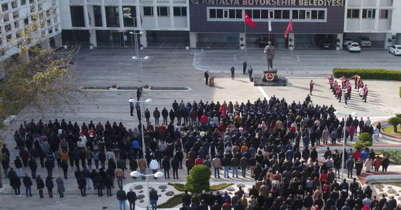 Büyükşehir Çanakkale Zaferi’ni Törenle Kutladı