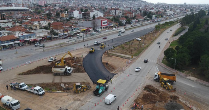 Büyükşehir’in Kavşak Düzenleme Çalışmaları Sürüyor     Kepezaltı Ile Otogar Arasını Rahatlatacak Çalışma