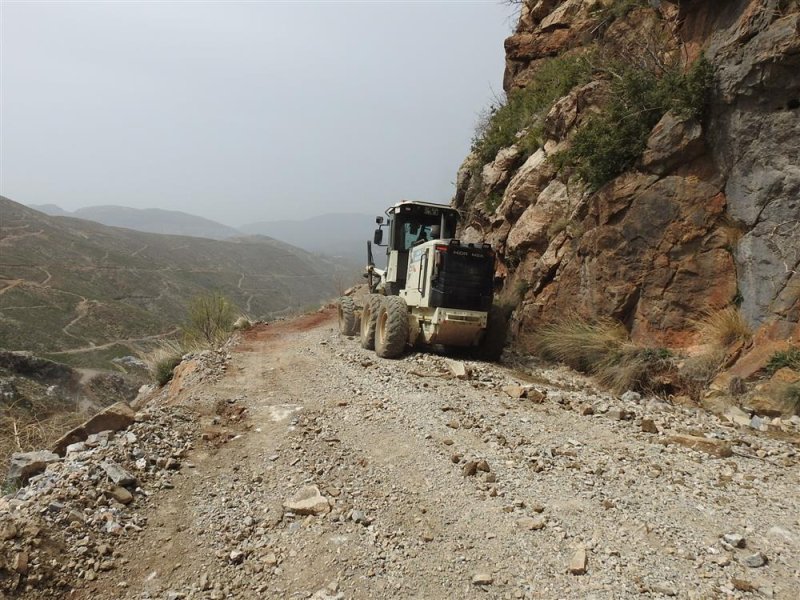 Alanya belediyesi’nden yayla yollarına bakım onarım çalışması