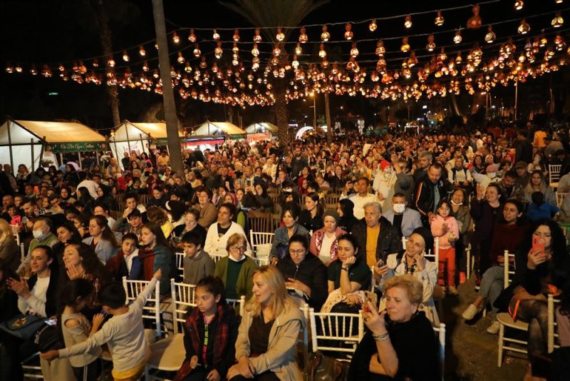 Alanya’da bedirhan gökçe ile ramazan eğlencesi