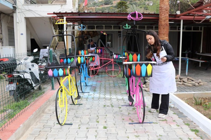 Alanya sanatsal dokunuşlarla bahara hazırlanıyor