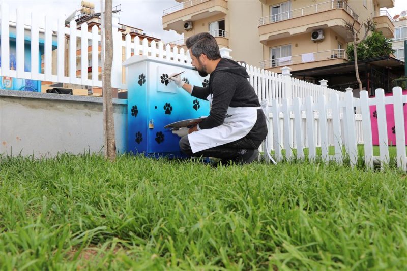 Alanya sanatsal dokunuşlarla bahara hazırlanıyor