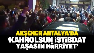 Meral Akşener'e Antalya'da coşkulu karşılama
