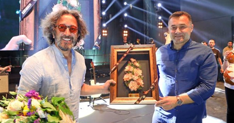 20. alanya uluslararası turizm ve sanat festivali’ne fettah can damgası
