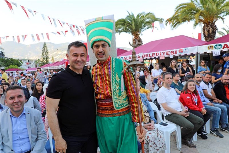 Alanya belediyesi’nden engelleri kaldıran festival