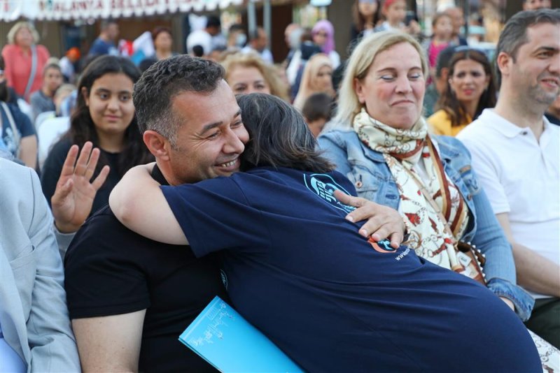 Alanya belediyesi’nden engelleri kaldıran festival